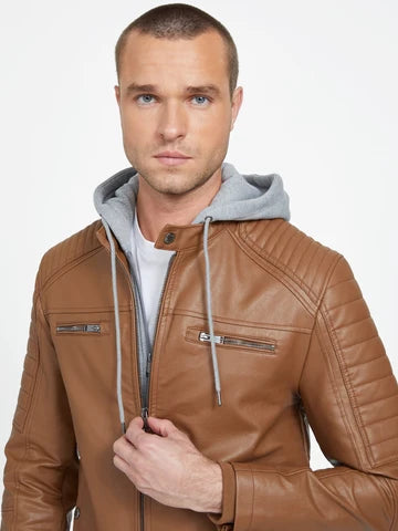 Casaca de Cuero con Capucha Guess